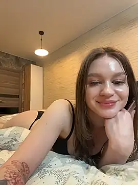 Snapshot of CarmenHill chatting on May 3, 2026, 6:36 pm CarmenHill online show from May 3, 2026, 6:36 pm