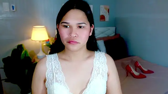 alianabrooks online show from May 8, 2026, 1:11 am