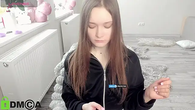 Elina X online show from April 7, 2026, 7:09 am