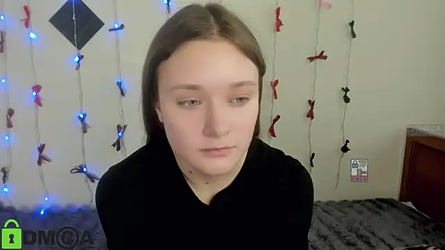 Snapshot of Elina_X chatting on June 3, 2026, 2:55 pm Elina X online show from June 3, 2026, 2:55 pm
