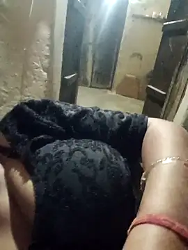 Snapshot of Lovely_sima chatting on March 10, 2026, 5:51 pm Lovely sima online show from March 10, 2026, 5:51 pm