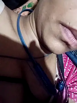 Snapshot of Lovely_sima chatting on March 12, 2026, 6:47 pm Lovely sima online show from March 12, 2026, 6:47 pm