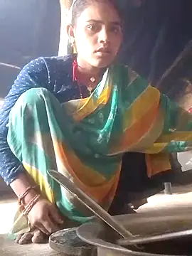 Faltu Ladki online show from February 5, 2026, 3:22 am