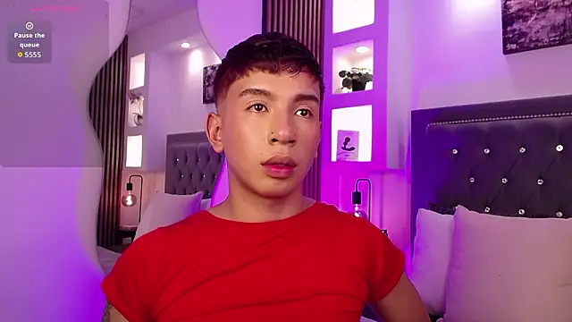 Snapshot of Fancy_Vixen chatting on March 26, 2026, 3:45 am Fancy Vixen online show from March 26, 2026, 3:45 am