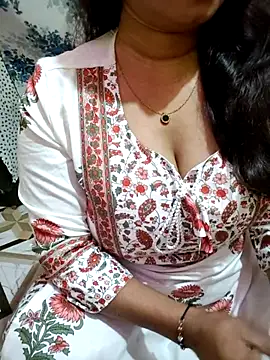 PARI51 online show from February 27, 2026, 8:09 pm