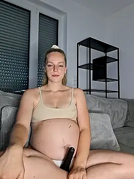 Larifari0406 online show from June 22, 2026, 7:22 pm