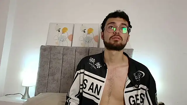 James Potter  online show from February 4, 2026, 7:09 pm