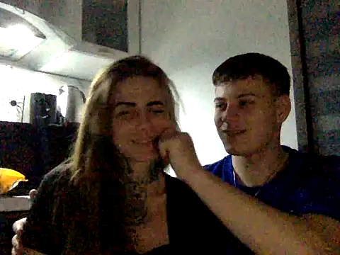 Snapshot of Carlos18loverboyfriend chatting on March 27, 2026, 11:48 pm Carlos18loverboyfriend online show from March 27, 2026, 11:48 pm