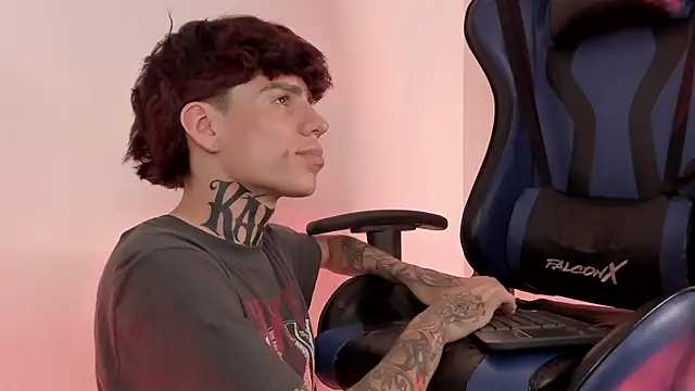 Angel eros  online show from March 21, 2026, 8:19 am