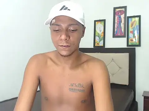 hotboyluxe online show from February 27, 2026, 3:17 am