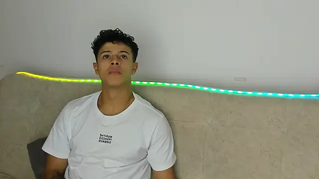  Alex Colton online show from June 18, 2026, 10:58 pm
