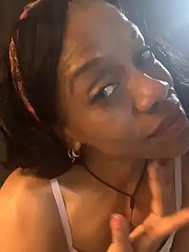 NatalieGainer goodies online show from May 2, 2026, 2:49 am