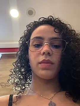 SirenStell0 online show from April 29, 2026, 5:17 pm