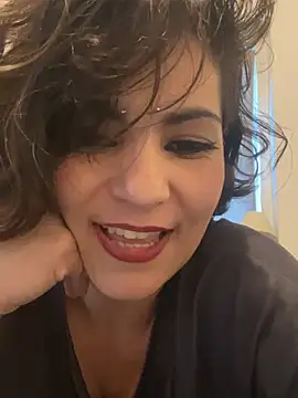 eva luz online show from May 5, 2026, 4:48 pm