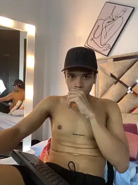 Alejandroo Montenegro online show from March 4, 2026, 2:56 pm