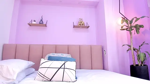 Snapshot of sam_doll_ chatting on April 6, 2026, 7:15 pm sam doll online show from April 6, 2026, 7:15 pm