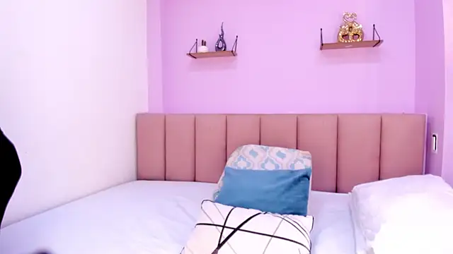 Snapshot of sam_doll_ chatting on April 13, 2026, 7:19 pm sam doll online show from April 13, 2026, 7:19 pm