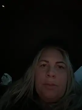 Snapshot of Amanda_Norsk chatting on April 4, 2026, 6:38 pm Amanda Norsk online show from April 4, 2026, 6:38 pm