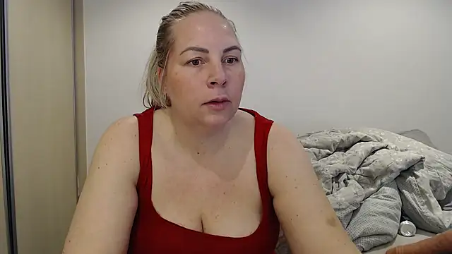 Snapshot of Amanda_Norsk chatting on April 5, 2026, 10:01 am Amanda Norsk online show from April 5, 2026, 10:01 am