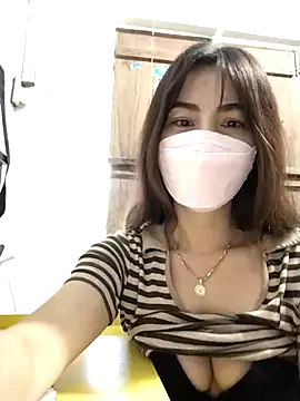 Baby-sexytits2026 online show from May 3, 2026, 1:22 am