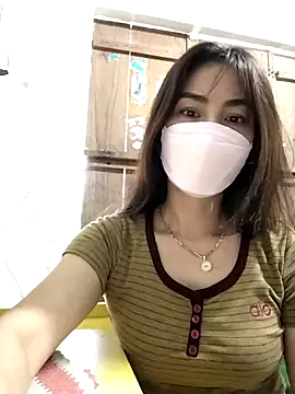 Baby-sexytits2026 online show from May 14, 2026, 1:12 am
