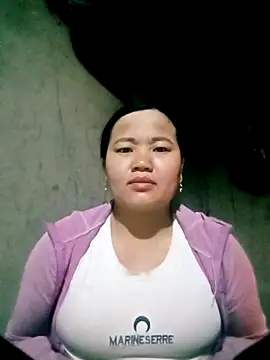 -Liuen- online show from February 4, 2026, 8:58 pm