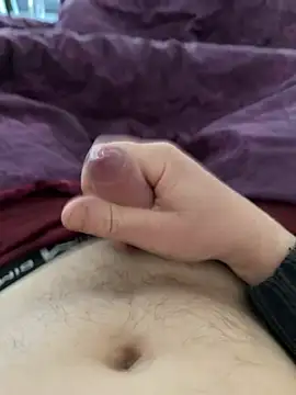 petitsexe52 online show from March 19, 2026, 8:40 am