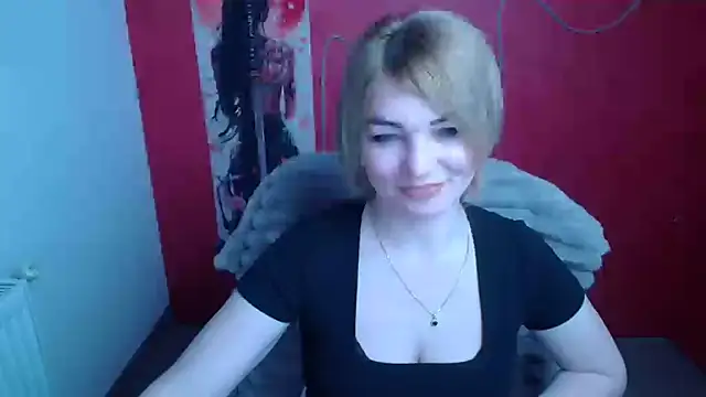 CuttieEmma online show from March 2, 2026, 7:15 am