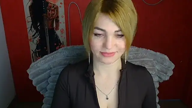 CuttieEmma online show from March 10, 2026, 6:40 am