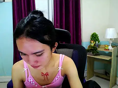 devine goddess online show from May 8, 2026, 3:50 pm