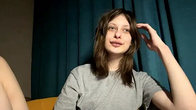 Love Only Sofia online show from February 2, 2026, 4:06 pm