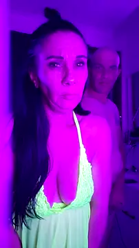 Snapshot of SweetValleyHotwife chatting on March 11, 2026, 1:17 pm SweetValleyHotwife online show from March 11, 2026, 1:17 pm