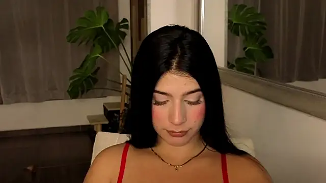  HannahFox  online show from May 22, 2026, 12:29 am