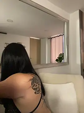  HannahFox  online show from June 25, 2026, 10:36 pm