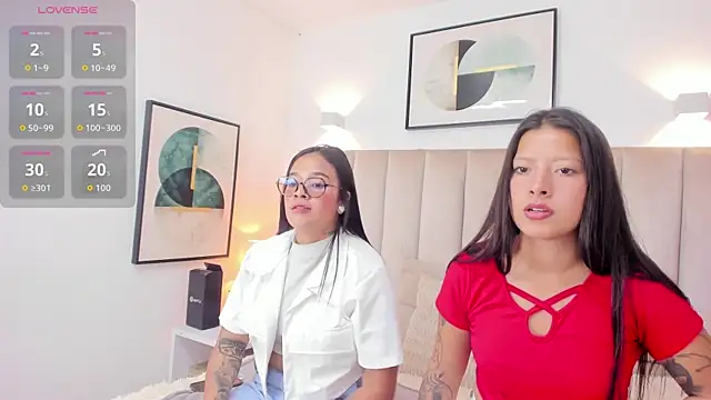 Snapshot of double_temptation_ chatting on June 2, 2026, 7:16 pm double temptation online show from June 2, 2026, 7:16 pm