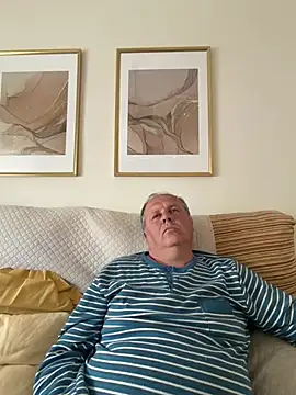 YachtCaptain10 online show from May 4, 2026, 5:53 pm