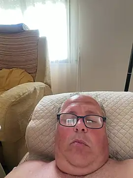 YachtCaptain10 online show from May 5, 2026, 4:37 pm