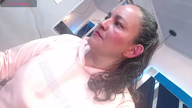 Rhachel evans online show from February 3, 2026, 3:26 am