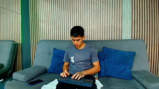 Aron pulse online show from February 24, 2026, 1:09 pm