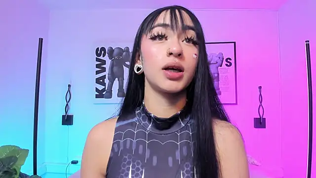 Maddie Rosee online show from March 24, 2026, 3:33 am