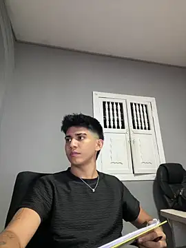 Thiago Olsen online show from February 1, 2026, 7:07 am