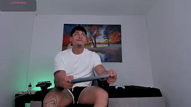 Snapshot of ryanwhite3 chatting on March 13, 2026, 1:12 am ryanwhite3 online show from March 13, 2026, 1:12 am