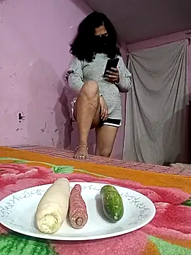 Kajal hot96 online show from February 4, 2026, 1:39 pm