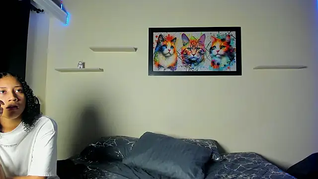 meredit cris23 online show from February 4, 2026, 4:29 am