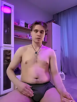 Snapshot of Toyi7382 chatting on February 15, 2026, 12:36 pm Toyi7382 online show from February 15, 2026, 12:36 pm