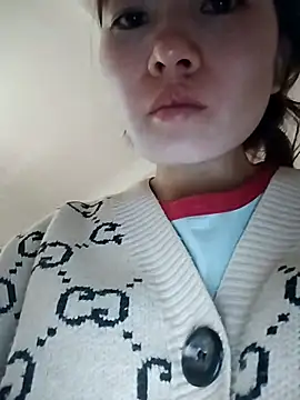 Queen-love45 online show from March 19, 2026, 3:54 am