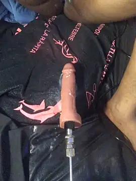 Creamy Kim online show from March 11, 2026, 2:39 am