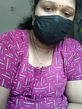 Snapshot of Tamil_Devasri chatting on March 3, 2026, 7:03 am Tamil Devasri online show from March 3, 2026, 7:03 am