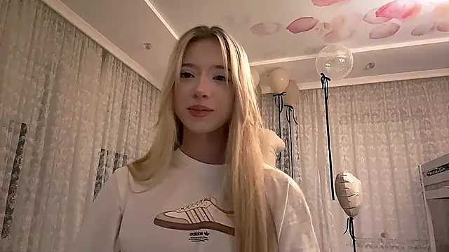 IvyArmbrister online show from February 23, 2026, 7:22 pm