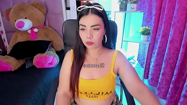 Snapshot of liany_taylor chatting on May 1, 2026, 2:49 am liany taylor online show from May 1, 2026, 2:49 am